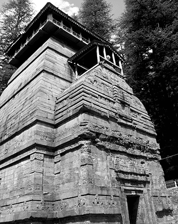 Dandeshwar Temple is the tallest temple of Kumaon Himalayas, dedicated to Shiva at Jageshwar Dham